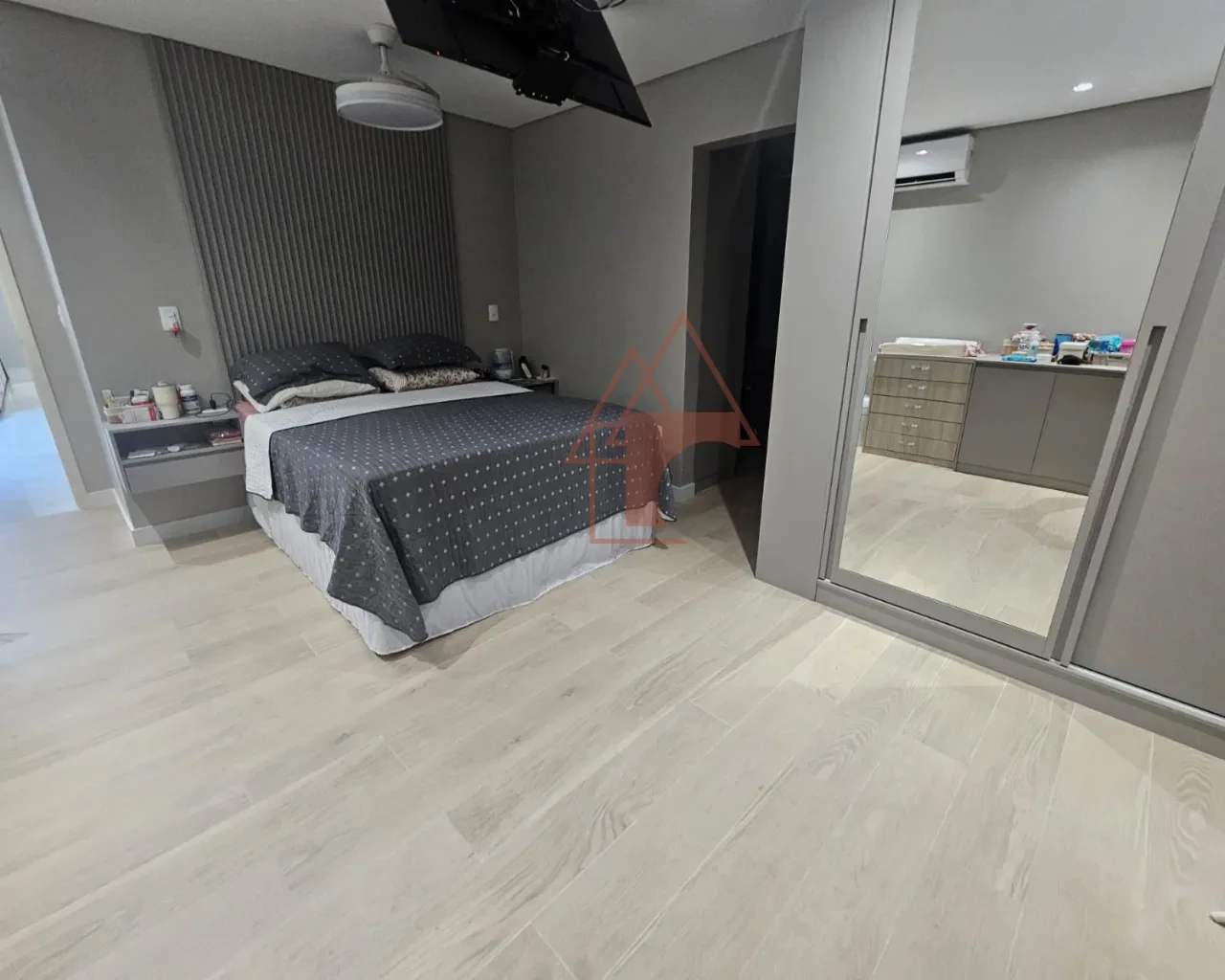 Imagem Sobrado com 5 Quartos à Venda, 271 m² em Jardim Casqueiro - Cubatão