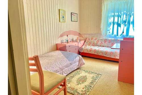 Imagem Casa com 4 Quartos à Venda, 2 m²em Vila Inglesa - Campos do Jordão