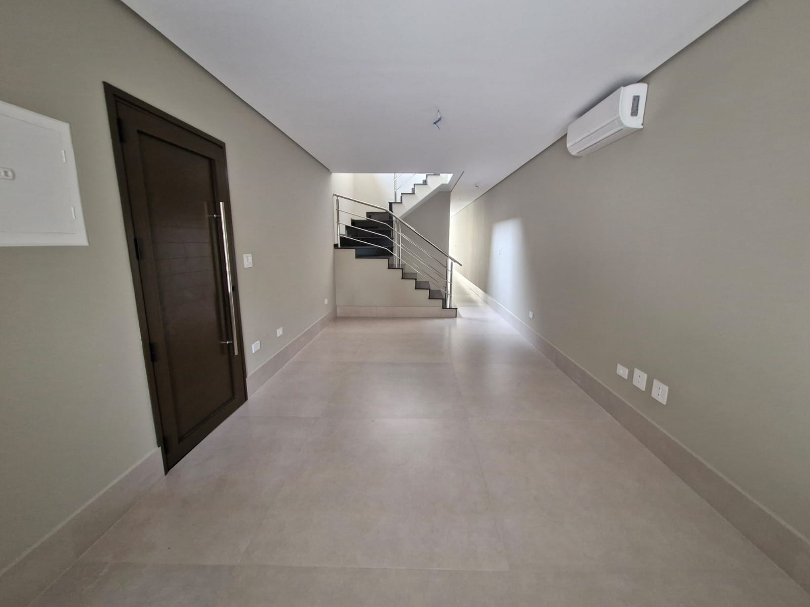 Imagem Sobrado com 4 Quartos à Venda, 189 m²em Parque São Domingos - São Paulo