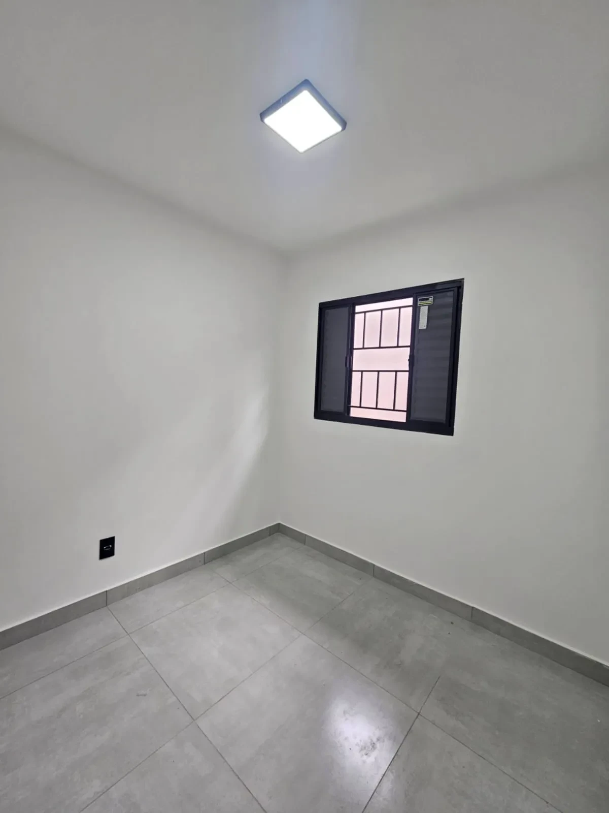 Imagem Casa com 2 Quartos à Venda, 94 m² em Parque Residencial Castelo - Bauru