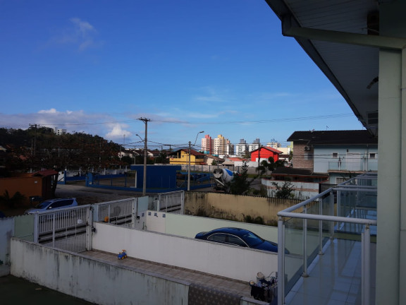 Imagem Sobrado com 2 Quartos à Venda, 86 m²em Jardim do Sol - Caraguatatuba