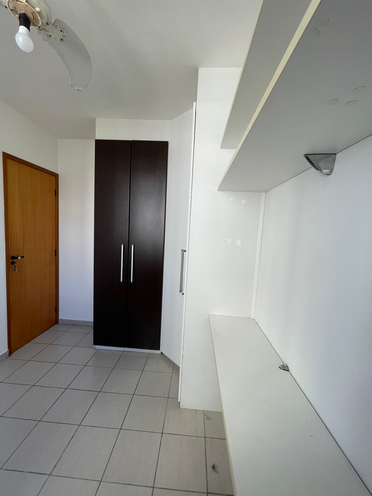 Imagem Apartamento com 2 Quartos à Venda, 52 m²em Jardim Camburi - Vitória