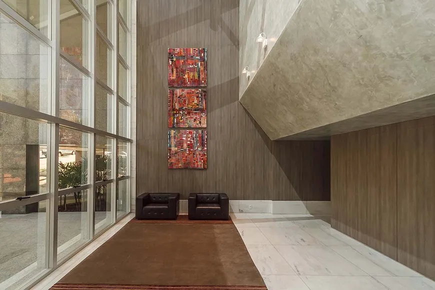 Imagem Apartamento com 3 Quartos à Venda, 83 m²em Lourdes - Belo Horizonte