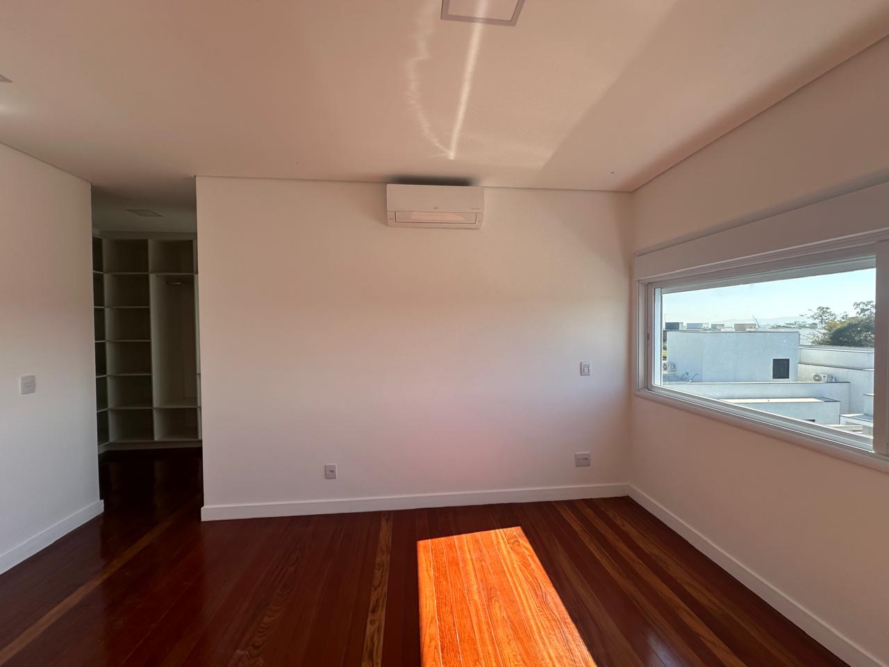 Foto do imóvel: Casa de Condomínio com 4 Quartos à Venda, 450 m² em Alphaville Nova Esplanada - Votorantim