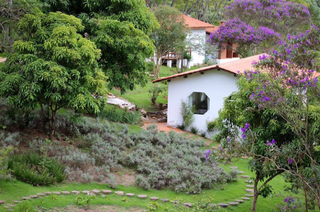 Imagem Chácara com 8 Quartos à Venda, 702 metros em Jardim Santa Vitória (Canguera) - São Roque
