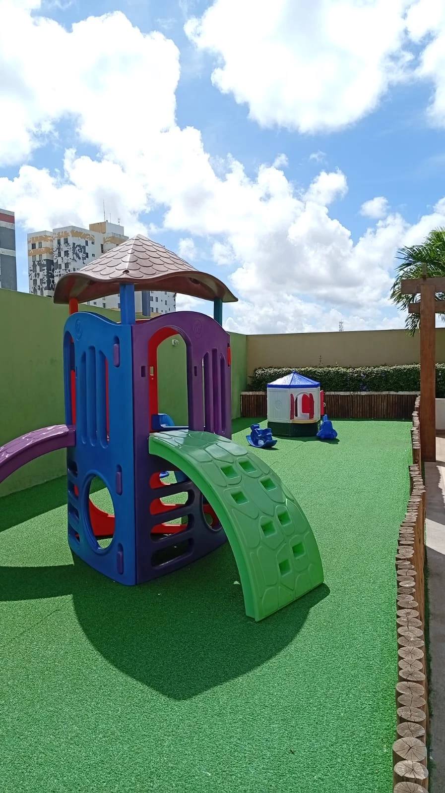 Apartamento com 3 Quartos para Alugar, 65 m² em Cabula - Salvador