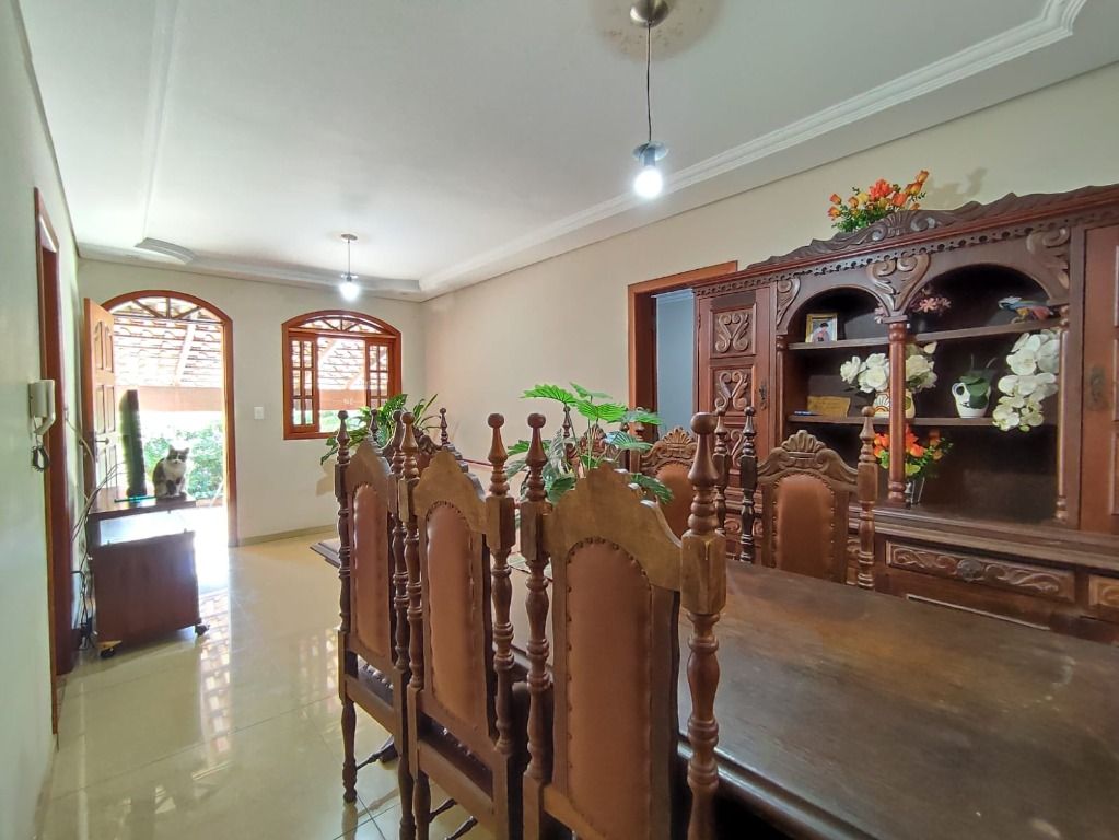 Foto do imóvel: Casa com 4 Quartos à Venda, 200 m² em São Benedito - Santa Luzia