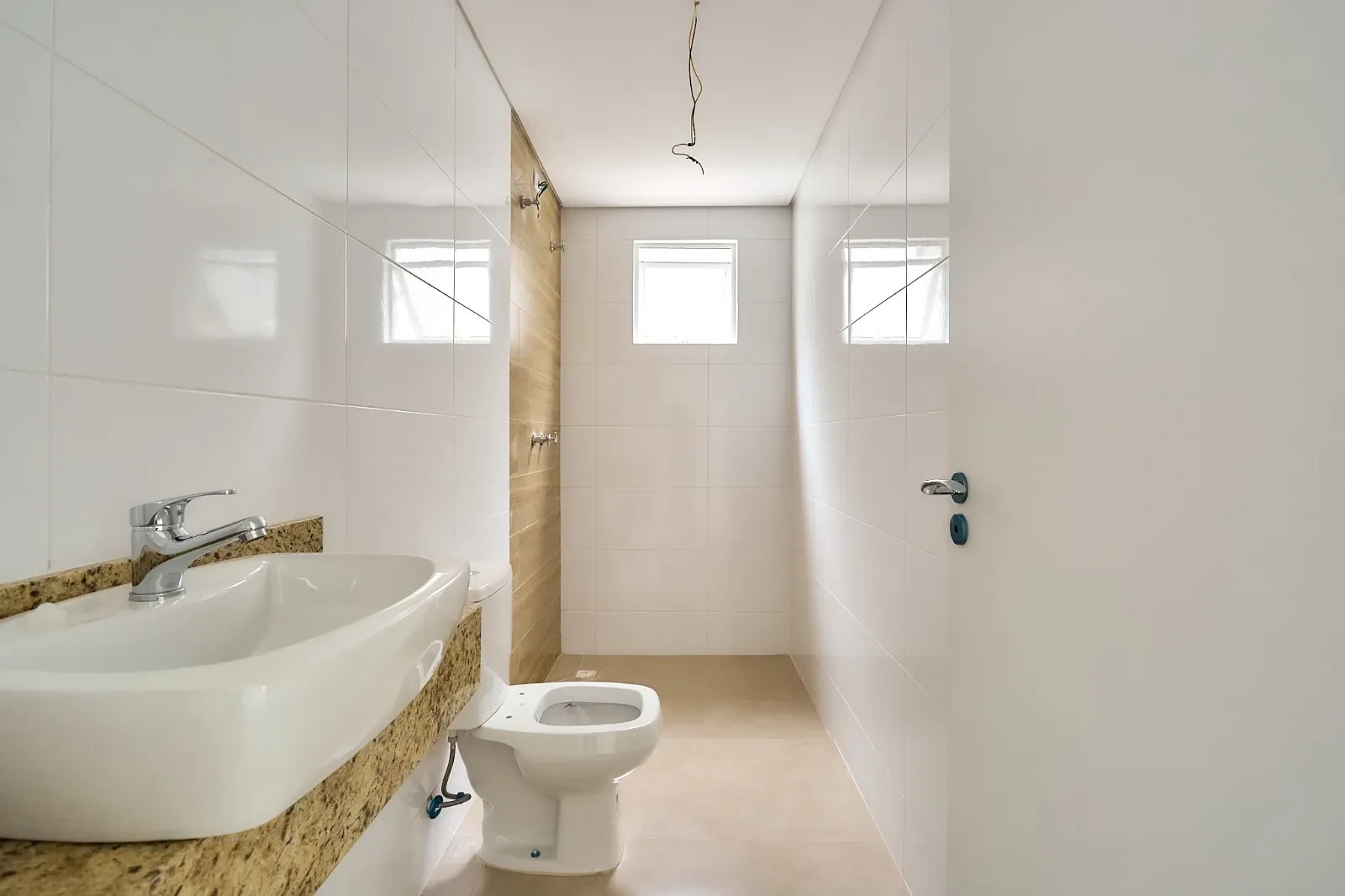 Imagem Apartamento com 3 Quartos à Venda, 127 metros em Água Verde - Curitiba