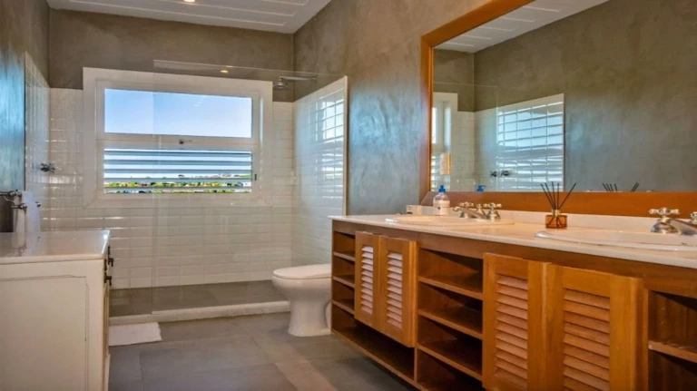 Imagem Casa com 6 Quartos à Venda, 580 m² em Ferradura - Armação dos Búzios