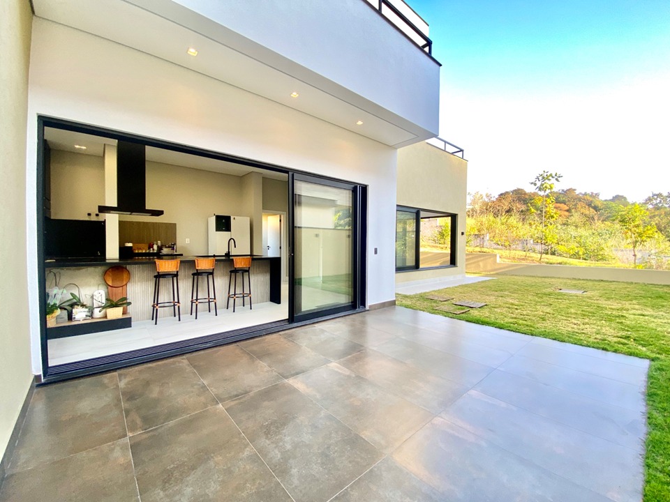 Imagem Casa de Condomínio com 3 Quartos à Venda, 380 m² em Jardim Novo Mundo - Jundiaí