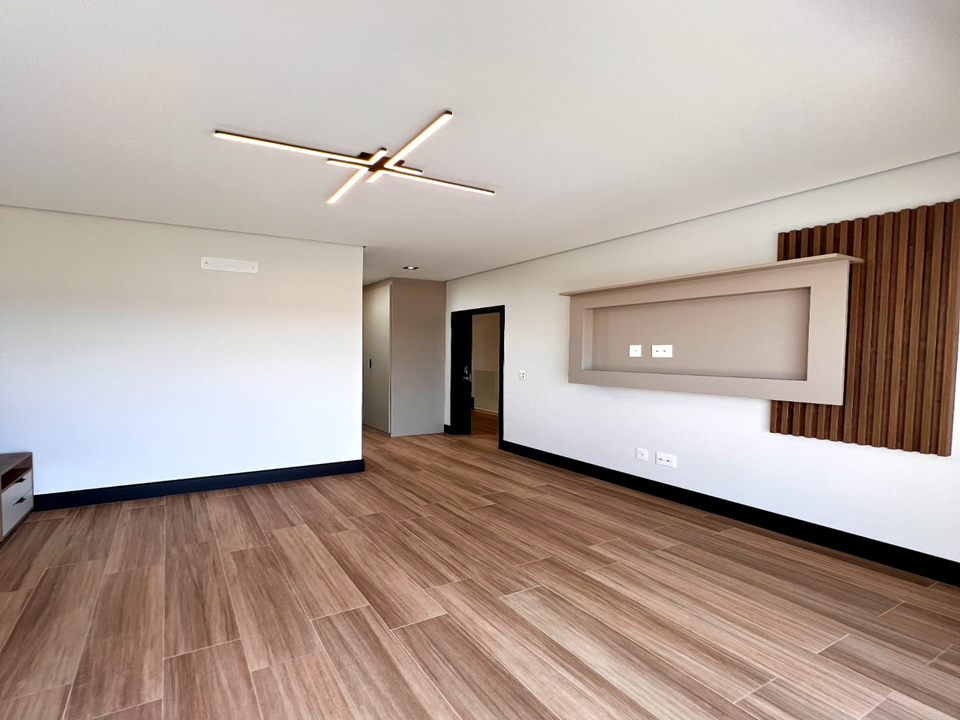 Imagem Casa de Condomínio com 4 Quartos à Venda, 191 m²em Jardim Ermida II - Jundiaí