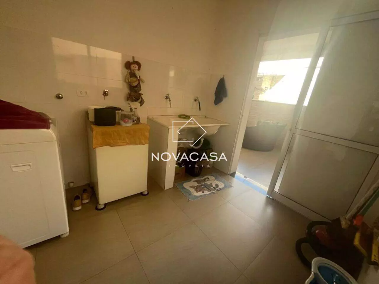 Foto do imóvel: Casa com 4 Quartos à Venda, 380 m² em Santa Mônica - Belo Horizonte