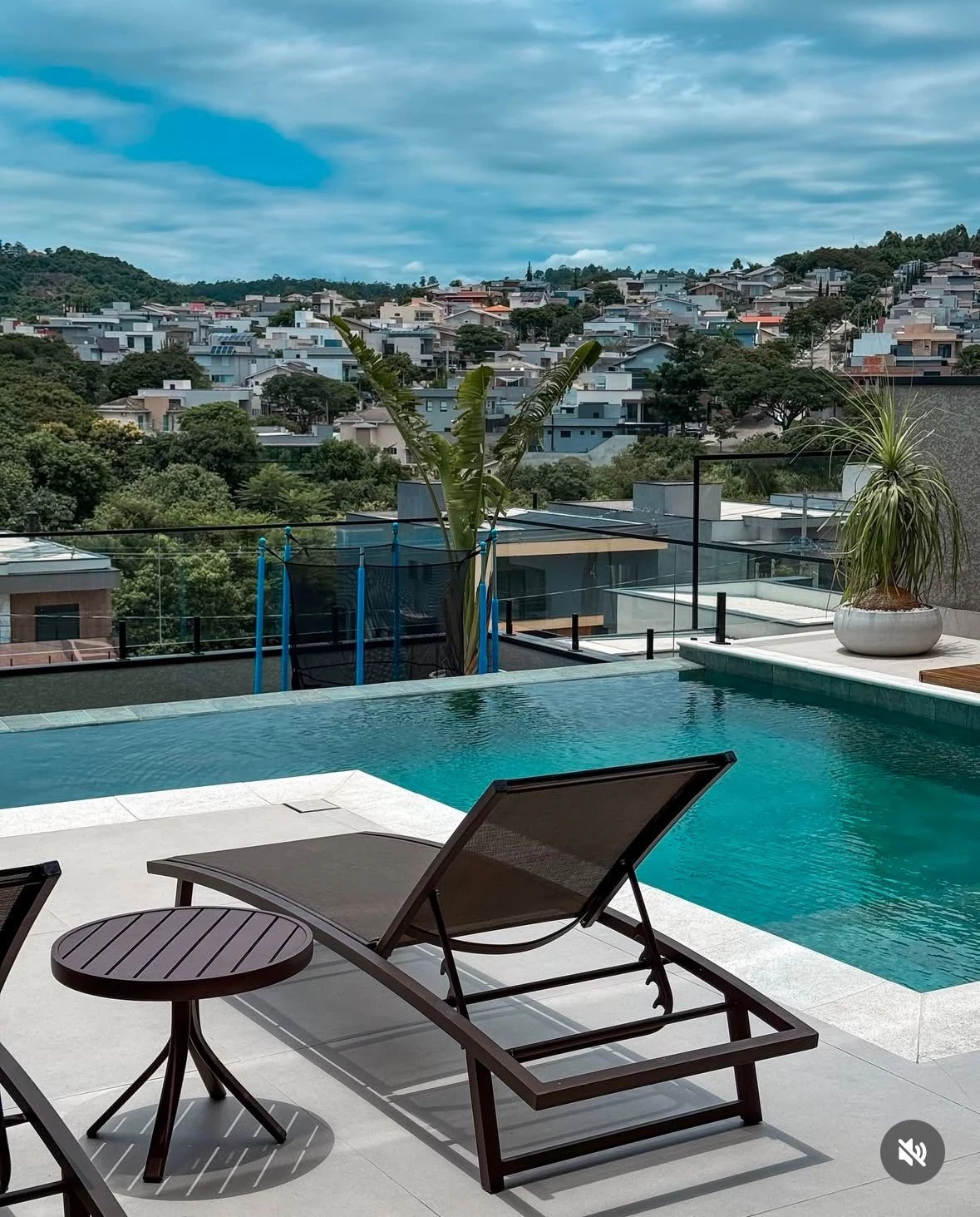 Imagem Sobrado com 4 Quartos à Venda, 330 m² em Rio abaixo - Atibaia