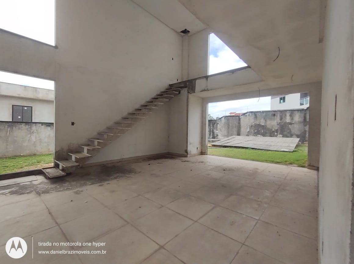 Foto do imóvel: Casa de Condomínio com 4 Quartos à Venda, 500 m² em Ponta Negra - Manaus