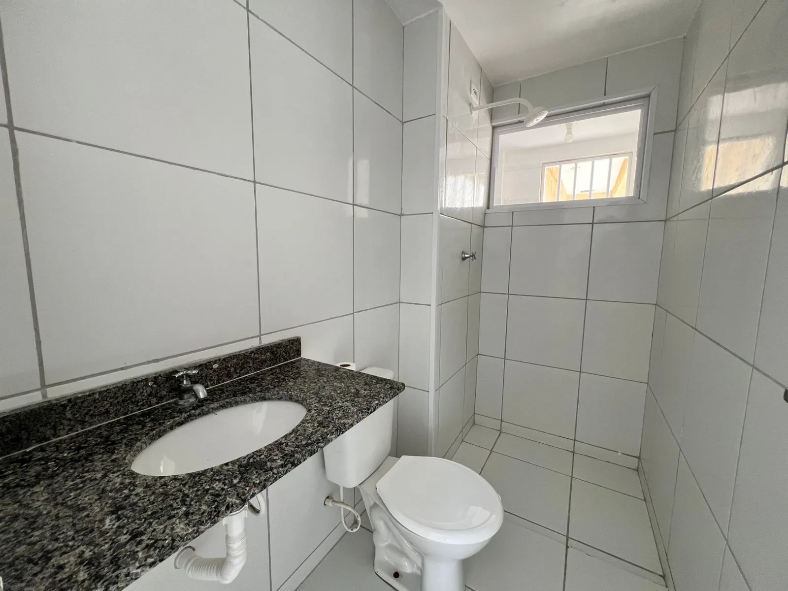 Imagem Apartamento com 2 Quartos à Venda, 57 m² em Nova Esperança - Parnamirim