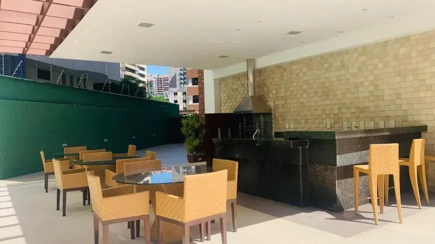 Foto do imóvel: Apartamento com 3 Quartos à Venda, 225 m² em Meireles - Fortaleza
