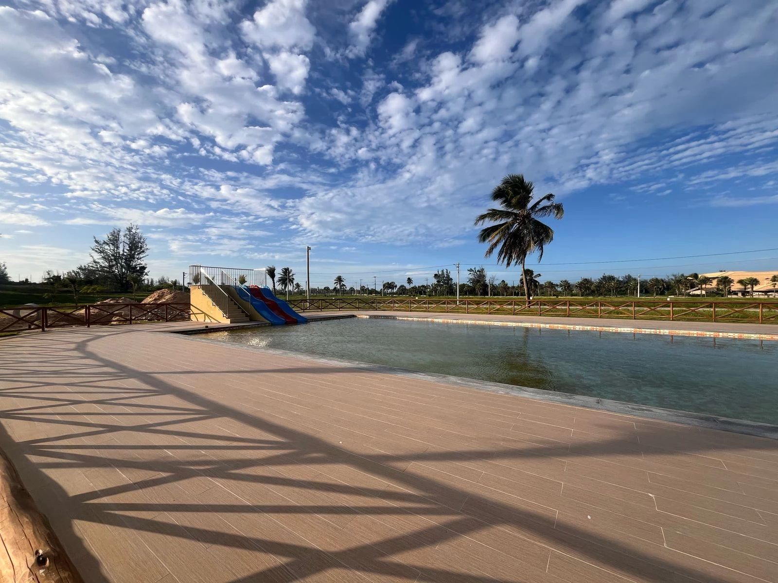 Imagem Terreno em Condomínio à Venda, 404 m² em Cumbuco - Caucaia