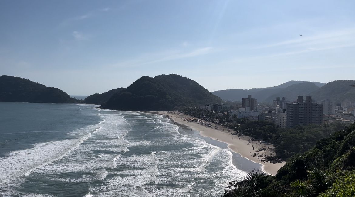 Imagem Apartamento com 2 Quartos à Venda, 47 m²em Enseada - Guarujá