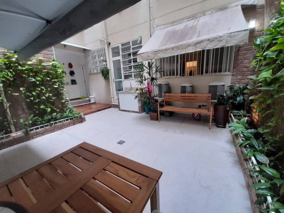 Imagem Apartamento com 2 Quartos à Venda, 107 m²em Copacabana - Rio de Janeiro