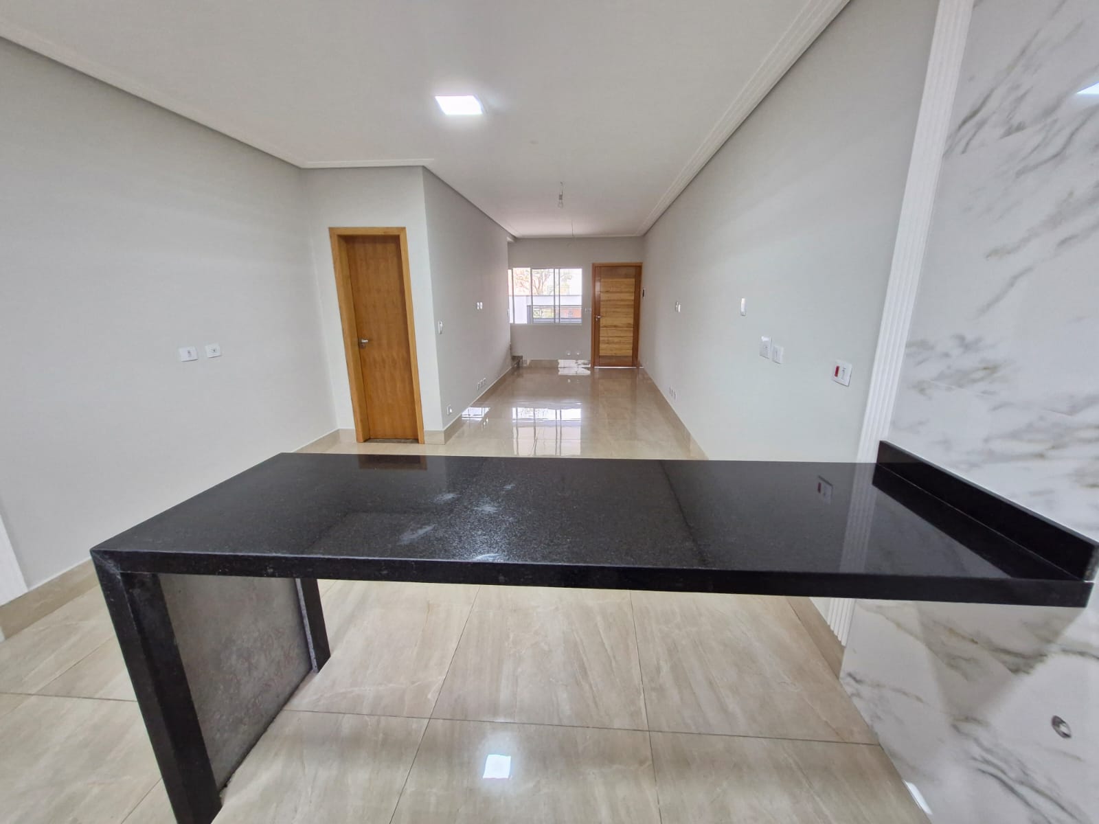 Imagem Sobrado com 3 Quartos à Venda, 193 m²em Jardim Santo Elias - São Paulo