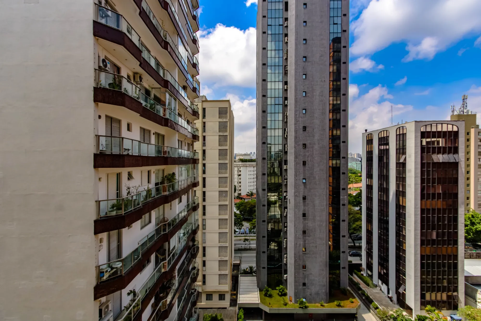 Imagem Apartamento com 3 Quartos à Venda, 145 m² em Itaim Bibi - São Paulo