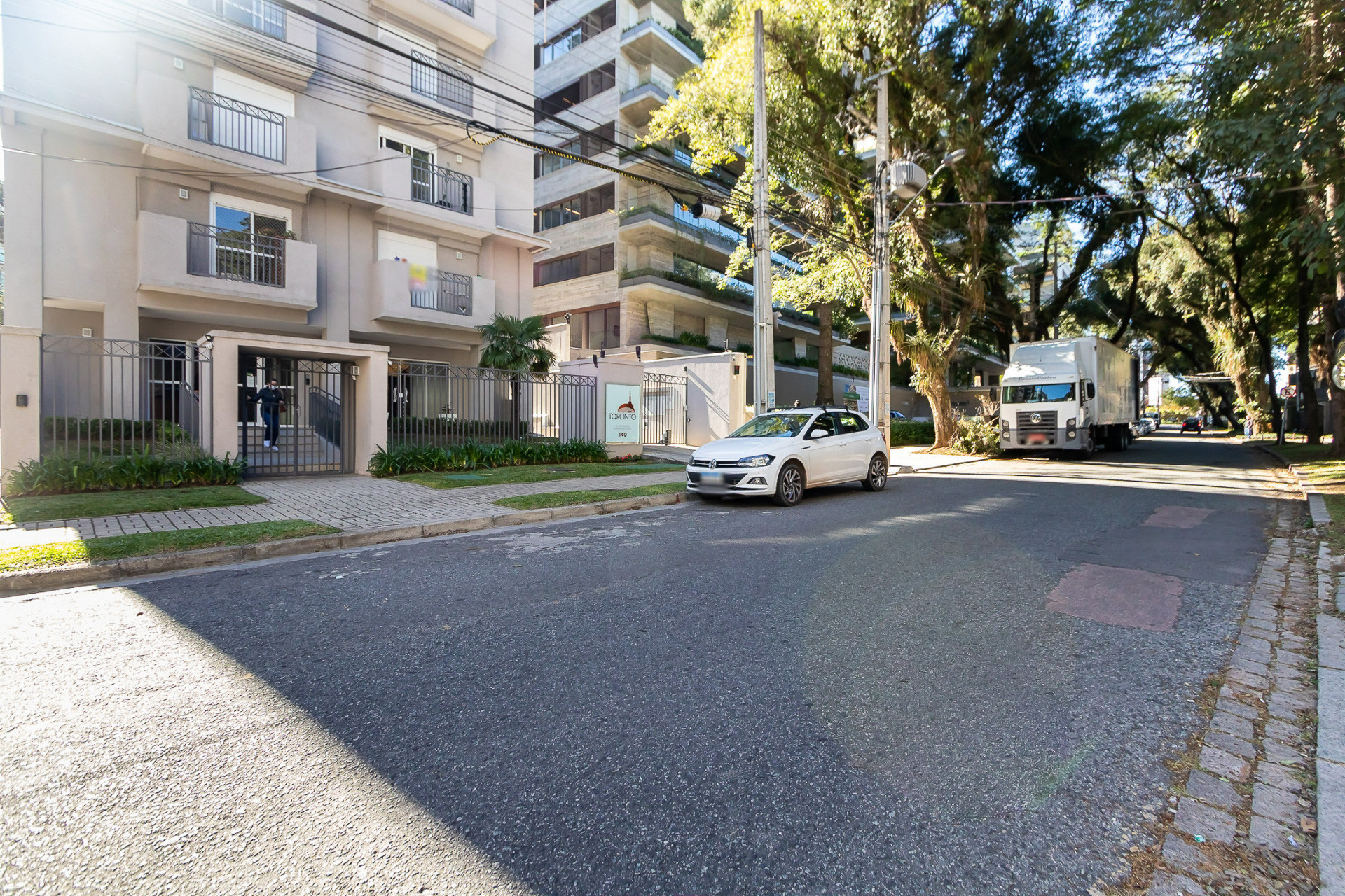 Apartamento com 2 Quartos à Venda, 170 m² em Cabral - Curitiba
