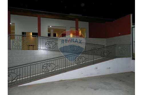 Imagem Galpão à Venda ou Locação, 296 m²em Bom Retiro - São José dos Campos