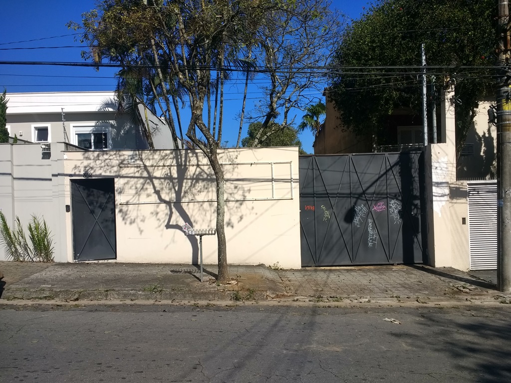 Imóvel Comercial à Venda, 334 m²em Vila Assunção - Santo André