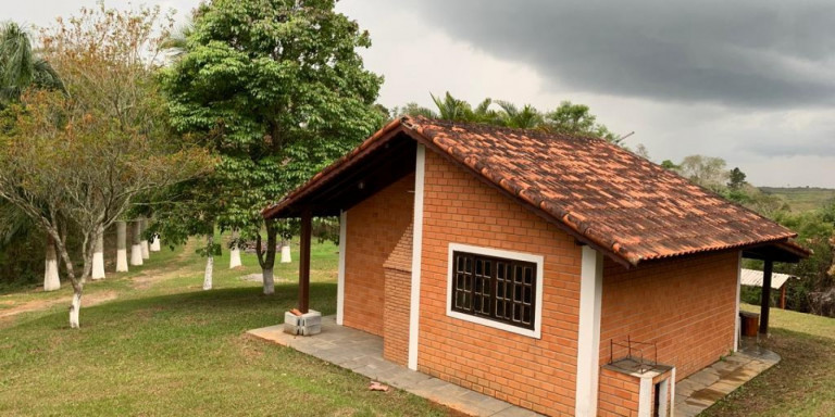 Imagem Chácara com 12 Quartos à Venda, 96.000 m² em Centro - Santa Isabel