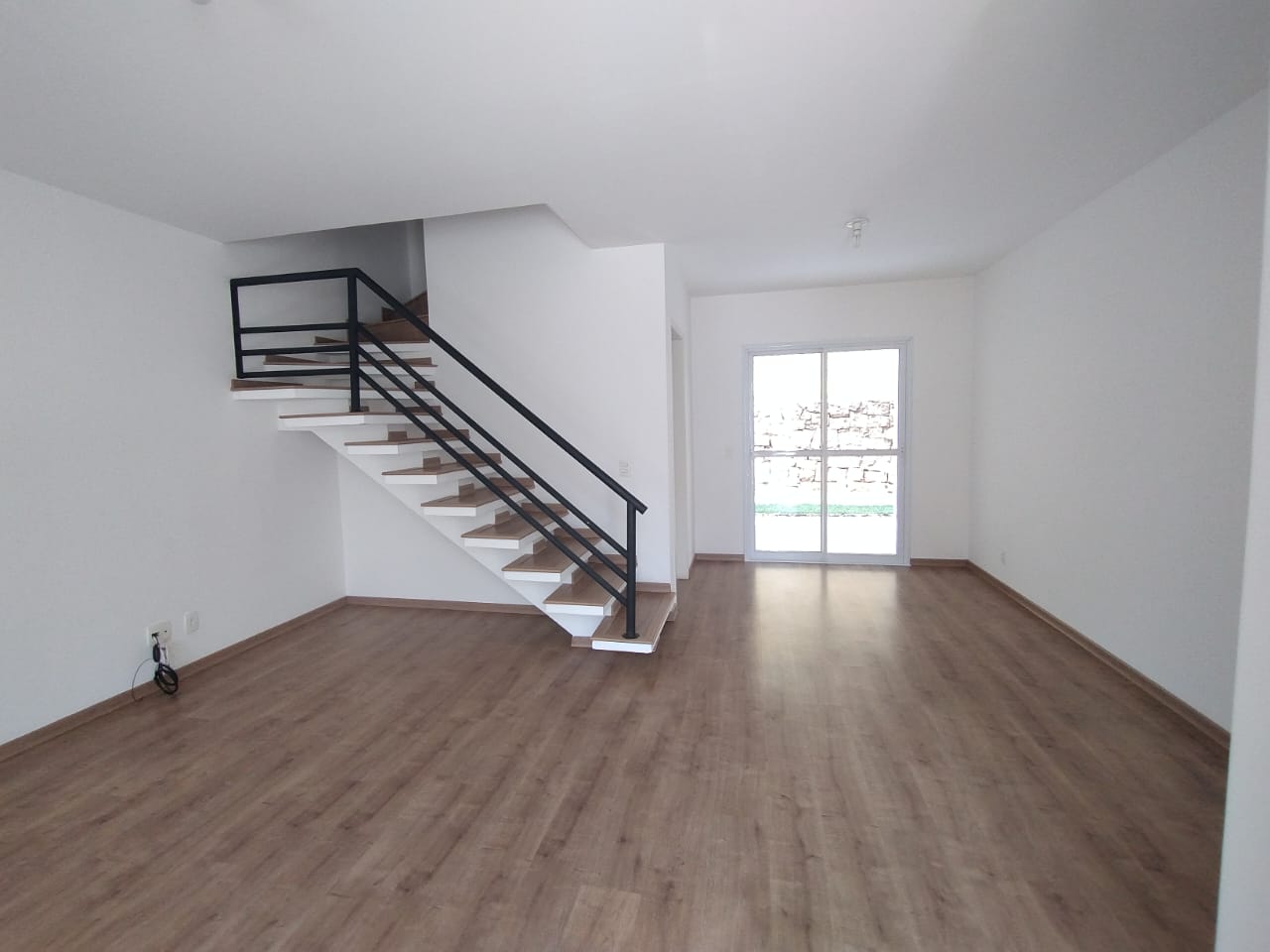 Imagem Casa de Condomínio com 3 Quartos para Alugar, 105 m²em Paisagem Renoir - Cotia