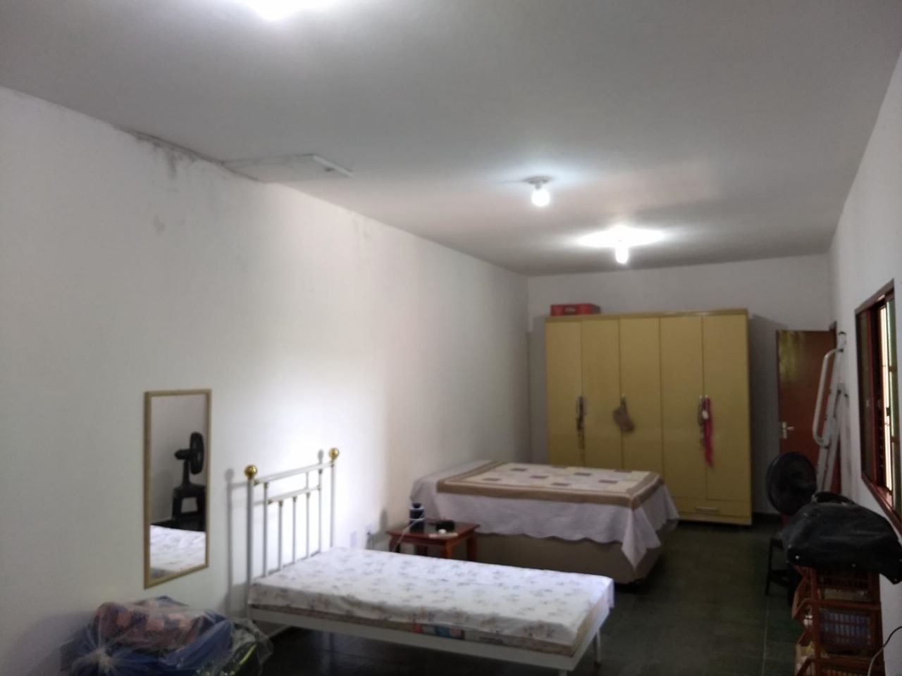 Imagem Sobrado com 4 Quartos à Venda, 382 m²em Centro - Cruzeiro