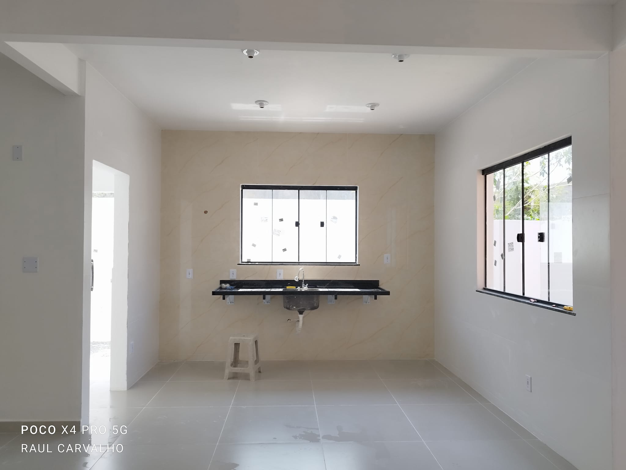 Imagem Casa com 2 Quartos à Venda, 100 m²em Santa Cruz - Rio de Janeiro