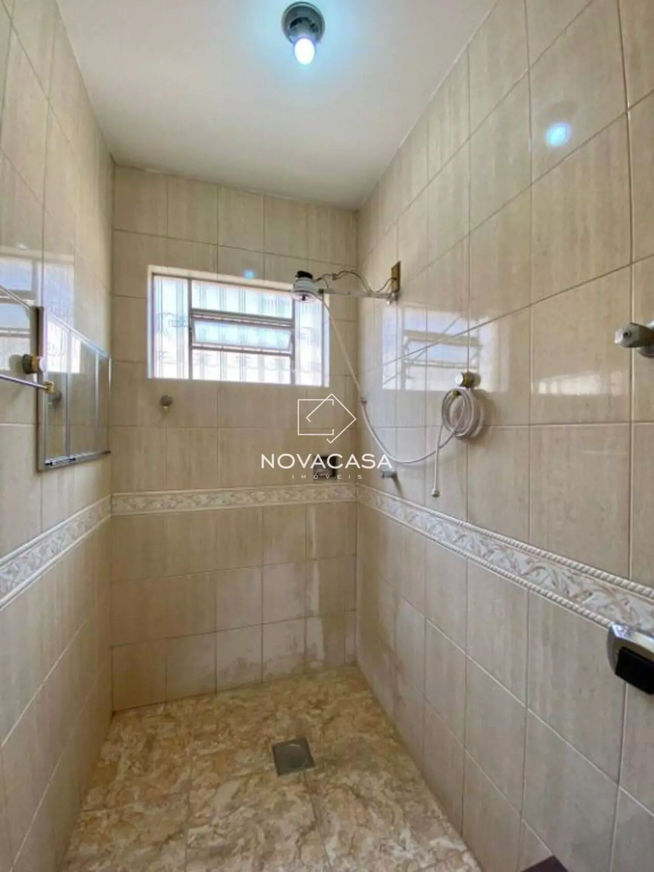 Foto do imóvel: Casa com 3 Quartos à Venda, 147 m² em Heliópolis - Belo Horizonte