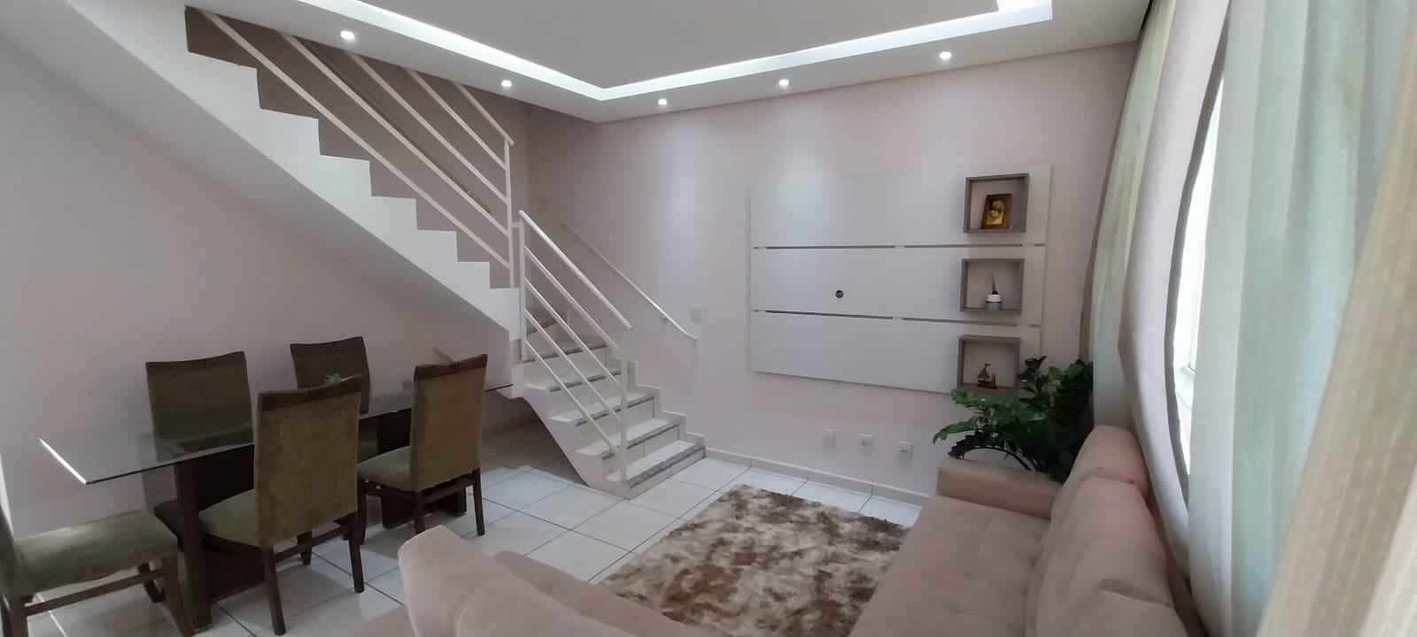 Imagem Casa com 2 Quartos à Venda, 98 m²em Bom Retiro - Betim