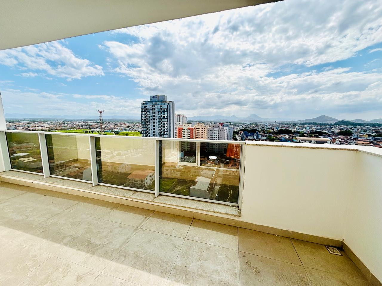 Apartamento com 2 Quartos à Venda, 60 m² em Praia de Itaparica - Vila Velha