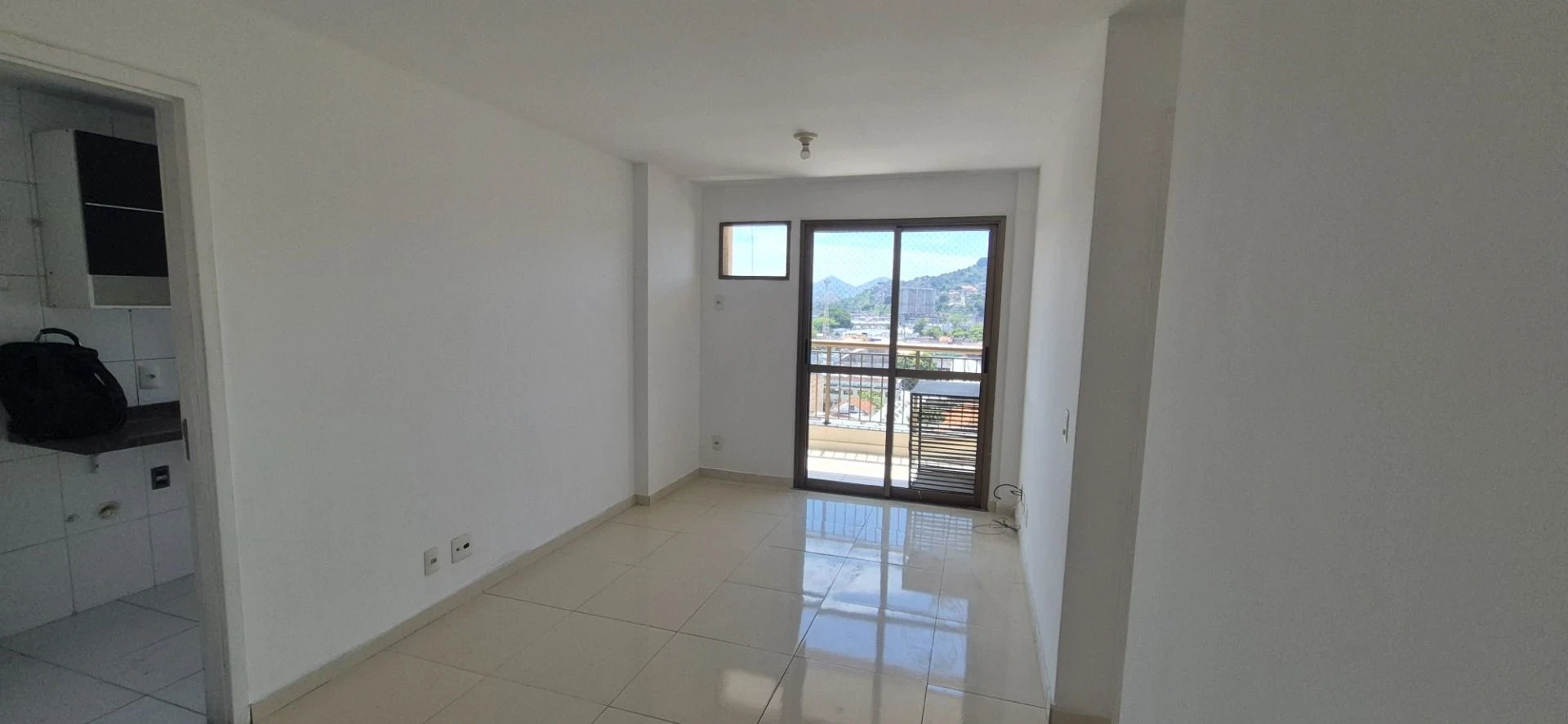 Imagem Apartamento com 2 Quartos à Venda, 75 m² em Centro - Niterói
