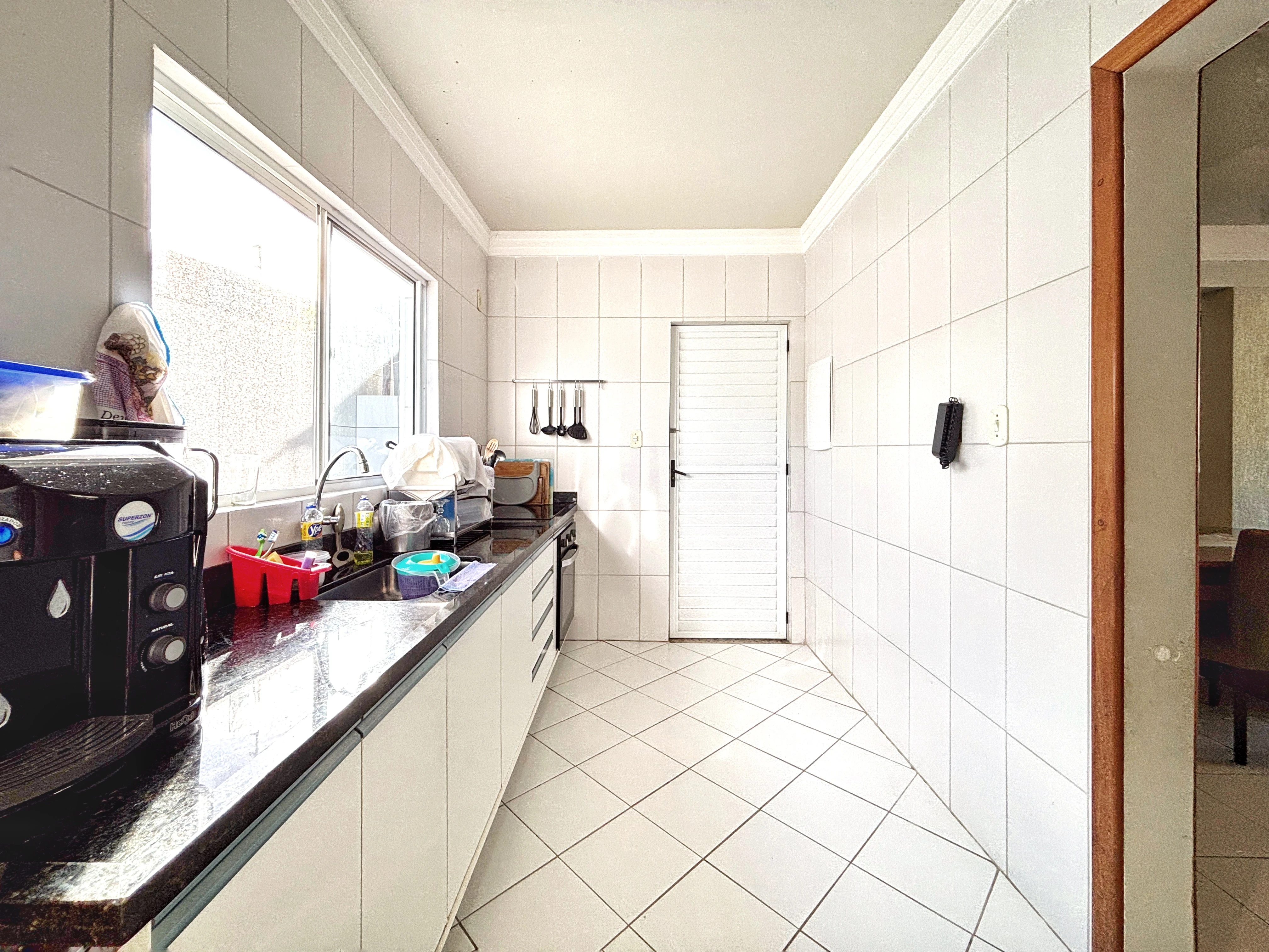 Foto do imóvel: Casa de Condomínio com 3 Quartos à Venda, 119 metros em Buraquinho - Lauro de Freitas