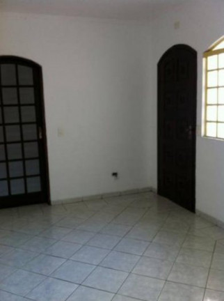 Sobrado com 2 Quartos para Alugar, 90 m² em Vila Assunção - Santo André