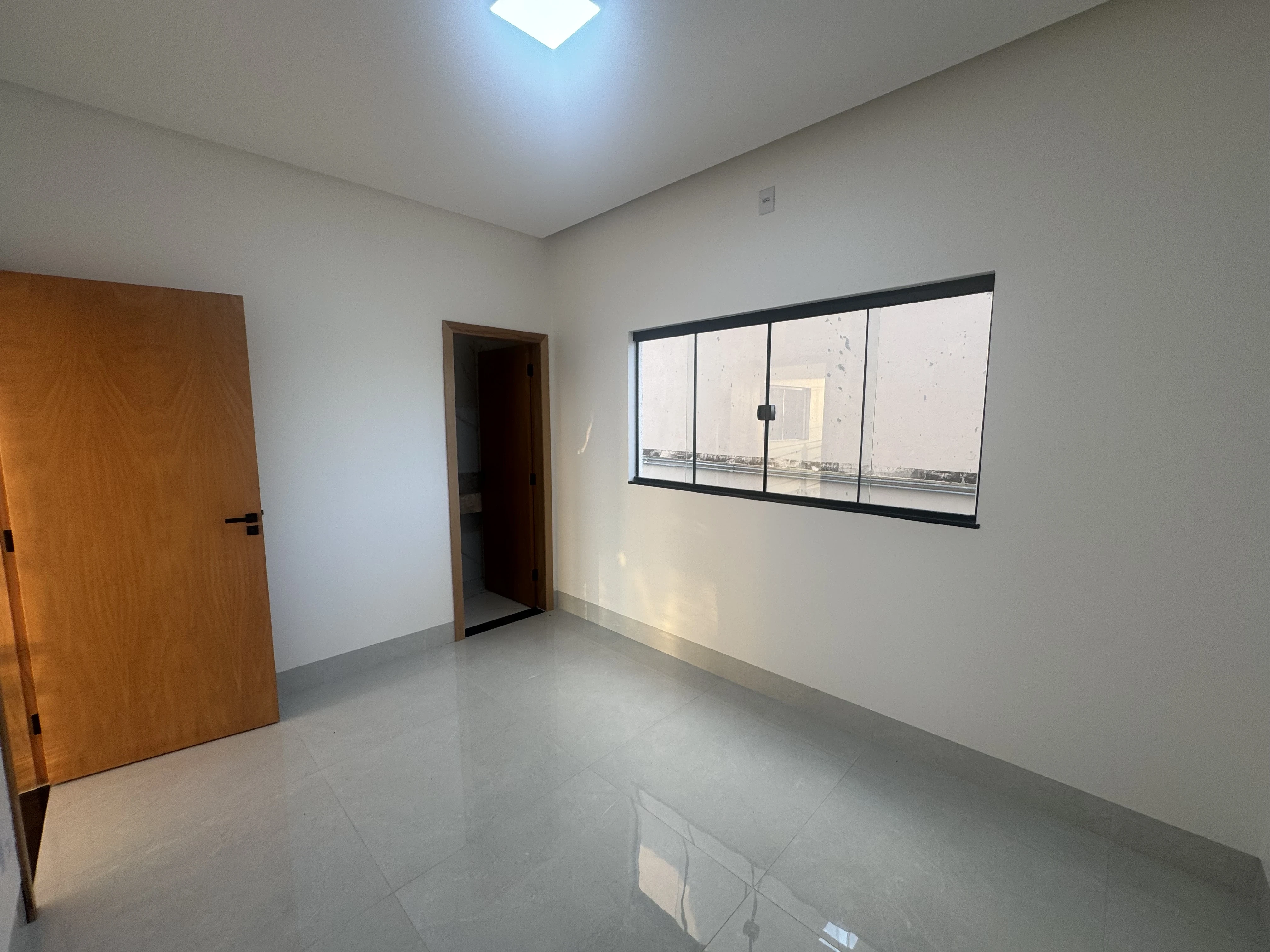 Foto do imóvel: Sobrado com 3 Quartos à Venda, 135 m² em Jardim América - Goiânia