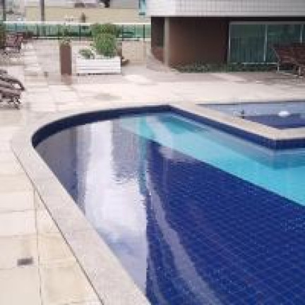 Imagem Apartamento com 2 Quartos para Alugar ou Temporada, 71 m²em Meireles - Fortaleza