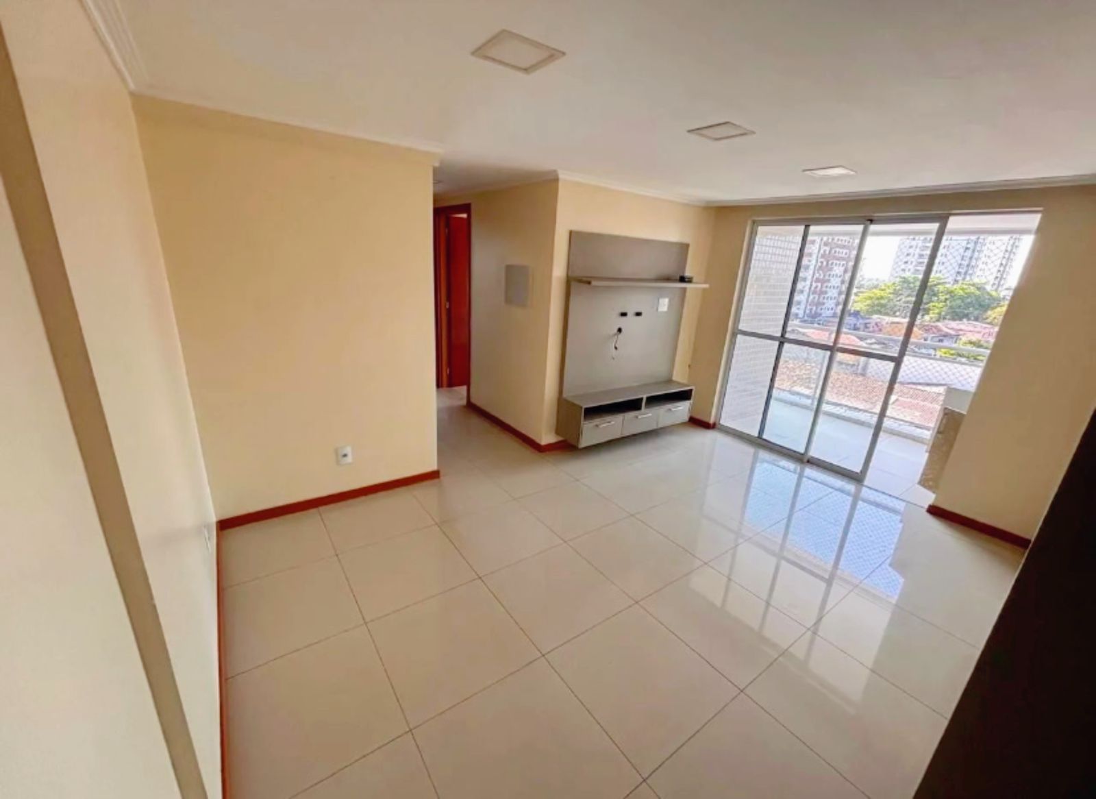 Foto do imóvel: Apartamento com 3 Quartos para Alugar, 100 m² em Marco - Belém