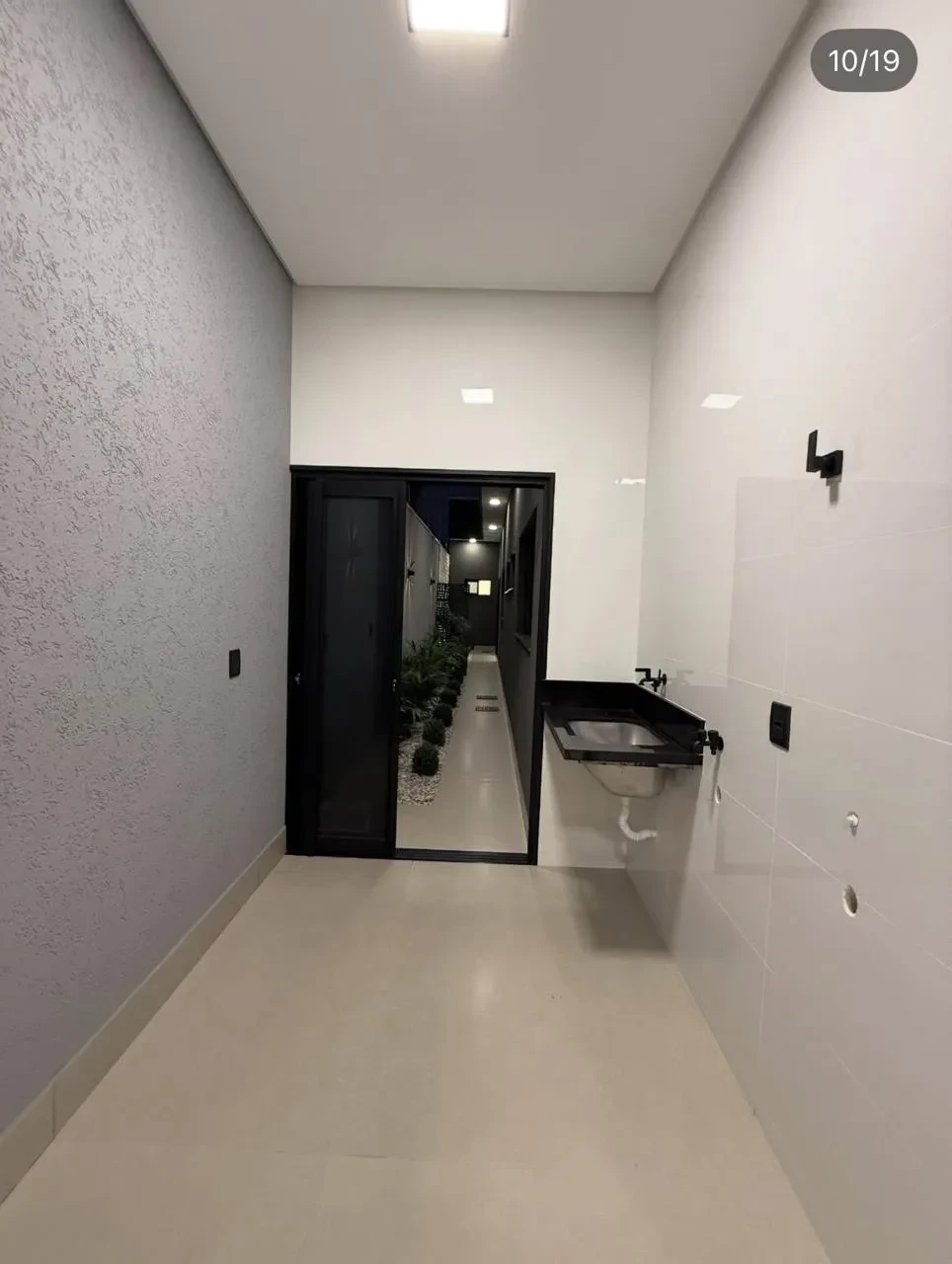 Imagem Casa com 3 Quartos à Venda, 240 m² em Jardim Mont Serrat - Aparecida de Goiânia