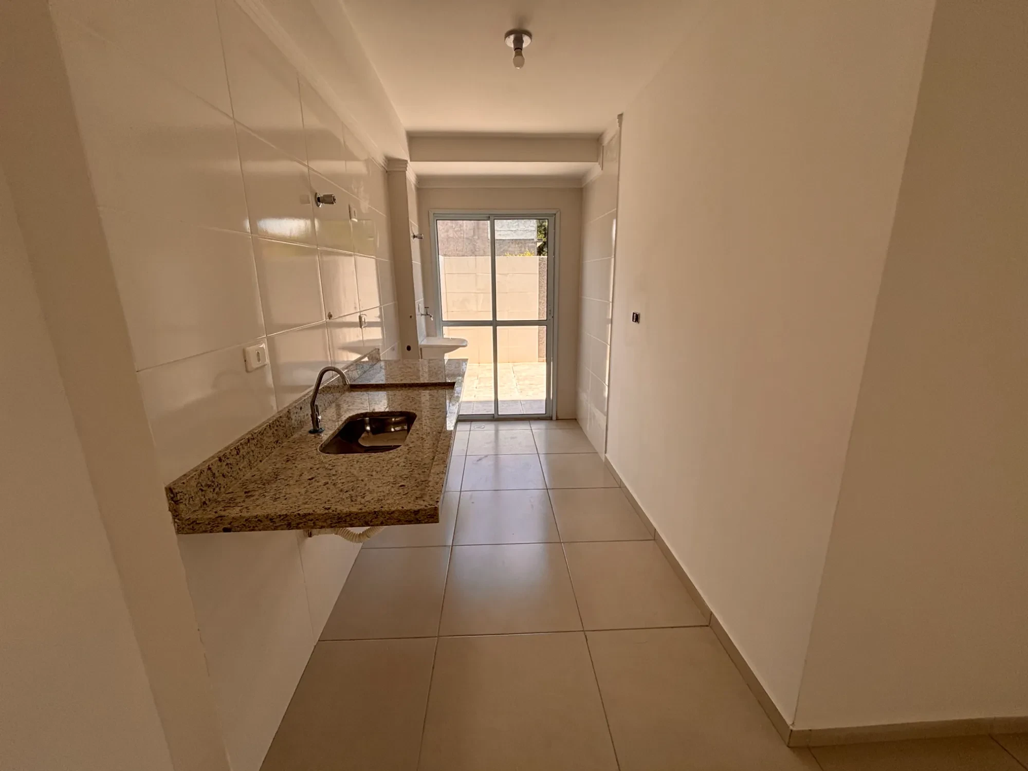 Imagem Apartamento com 2 Quartos à Venda, 95 m² em Itaquera - São Paulo