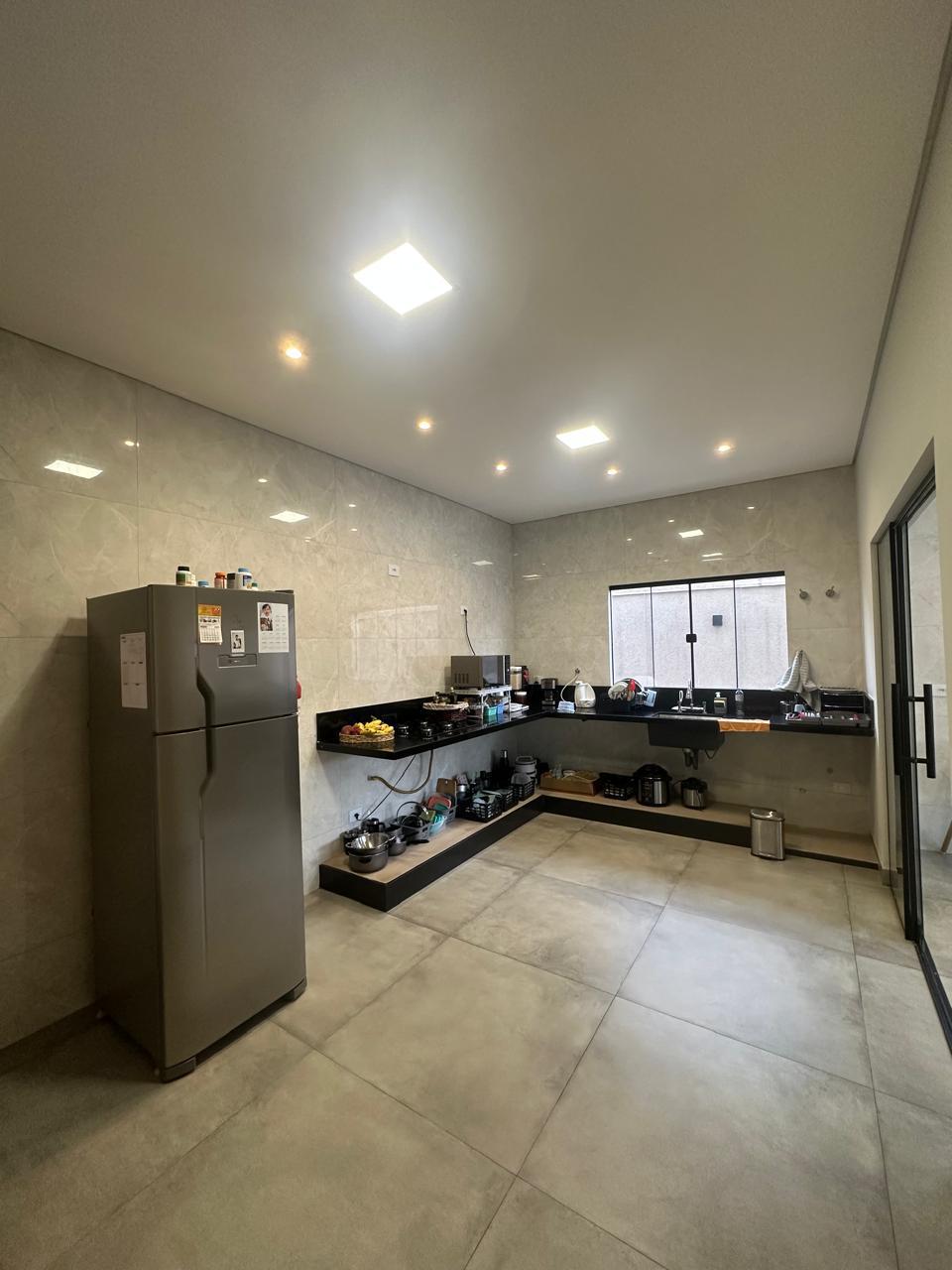 Imagem Casa com 3 Quartos à Venda, 200 m² em Parque Residencial Rita Vieira - Campo Grande