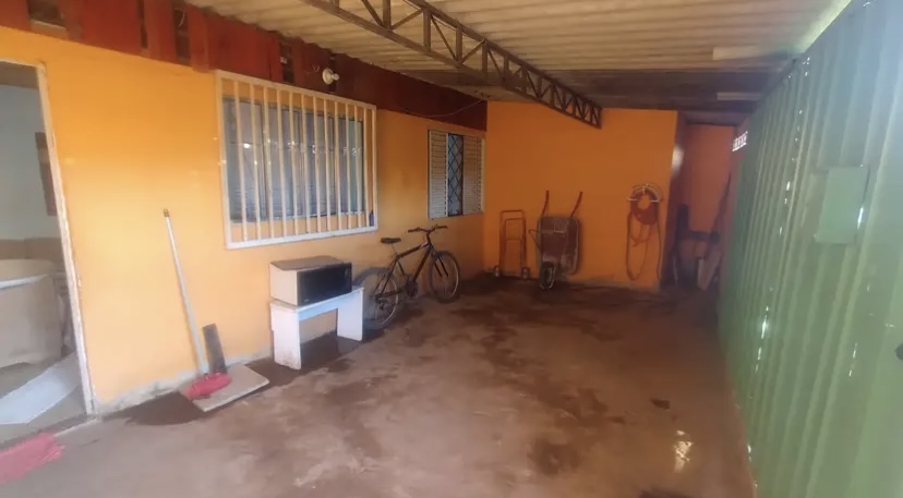 Imagem Casa com 2 Quartos à Venda, 105 m²em Jardim São Domingos - Campinas