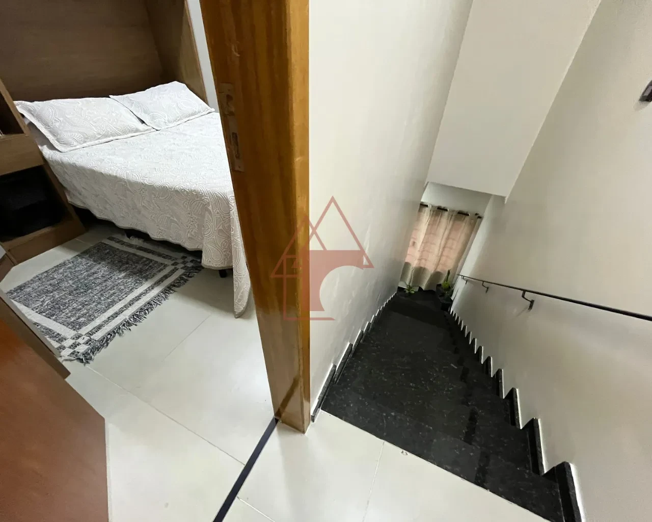 Imagem Sobrado com 2 Quartos à Venda, 70 m² em Vila Ponte Nova - Cubatão