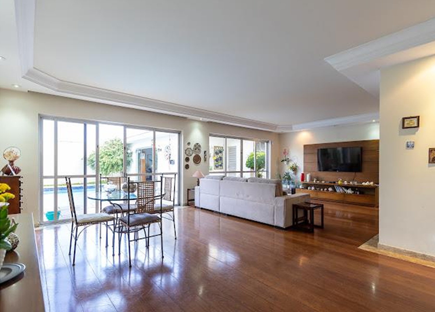 Imagem Sobrado com 4 Quartos à Venda, 363 m² em Granja Julieta - São Paulo