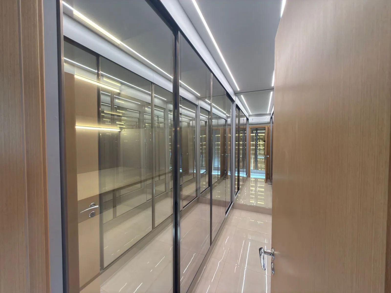 Imagem Apartamento com 4 Quartos para Alugar, 257 m² em Jardim Sumaré - Araçatuba