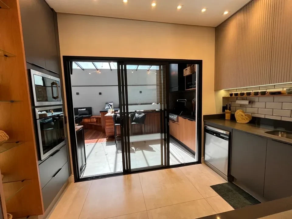 Imagem Casa com 3 Quartos à Venda, 195 m² em Jardim Celeste - Jundiaí