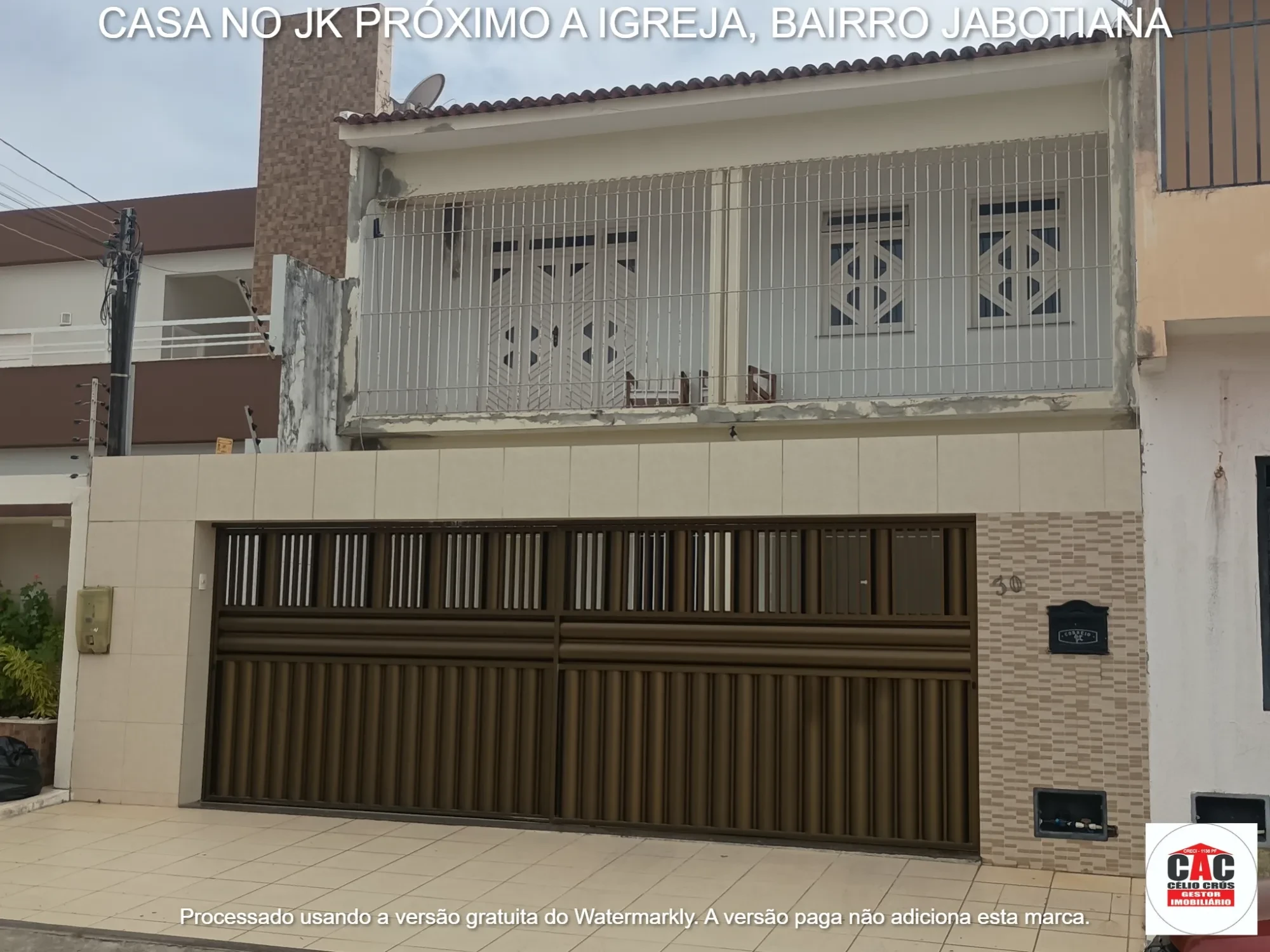 Foto do imóvel: Casa com 5 Quartos à Venda, 200 metros em Jabotiana - Aracaju